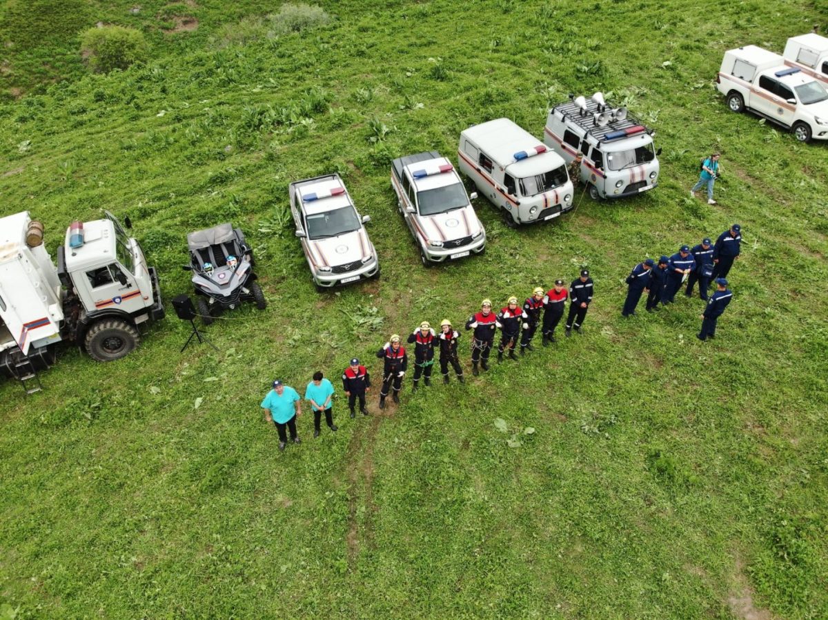 Горные спасатели: С ними горы на «Вы»