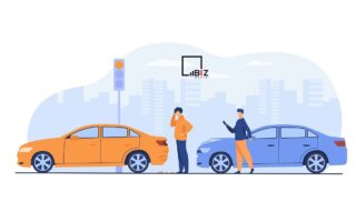 Попал в ДТП, а виновник скрылся. Как получить деньги по страховке