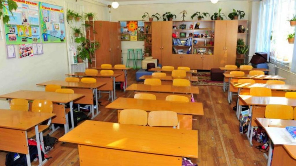 Продление учебного года в РК: нужно улучшать программу, а не продлевать обучение