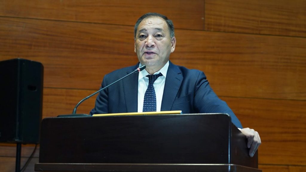 Ералы Тугжанов — аким Актюбинской области. Он сменил Ондасына Уразалина. Bizmedia.kz