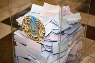 В ЦИК были поданы документы на участие в выборах в Мажилис от четырех партий