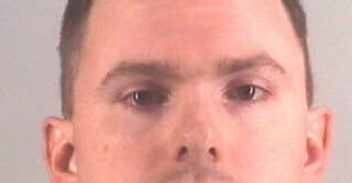 Бывший офицер из Техаса приговорен за убийство чернокожей женщины в ее доме