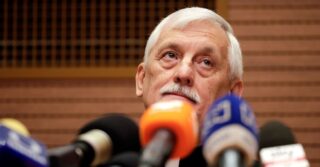 Дело о злоупотреблениях иезуитов расширяется: жертва говорит, орден ищет свидетелей