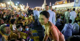 Состояние госпитализированной дочери короля Таиланда «на определенном уровне» — королевский дворец