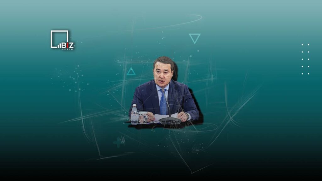 Токаев принял Смаилова и заслушал доклад о планах и задачах, поставленных правительством на 2023 год