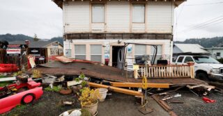 Тысячи людей остались без электричества после землетрясения в северной Калифорнии