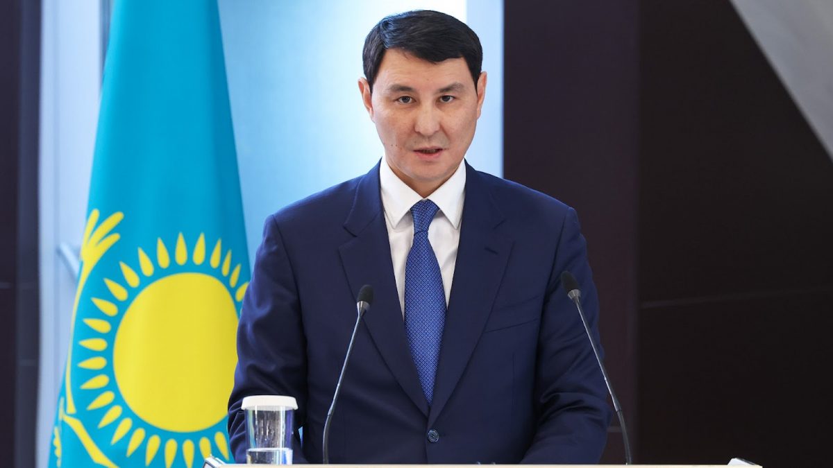 Ерулан Жамаубаев объявил, что, несмотря на сложные глобальные экономические условия, экономика Казахстана продемонстрировала рост на 3,1% в 2022 году
