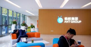 Ant Group заявила, что не планирует IPO, сосредоточившись на оптимизации бизнеса
