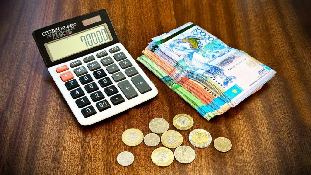 В Казахстане повысятся денежные доходы граждан с 2023