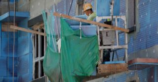 Китай может смягчить правила собственности «трех красных линий» — Bloomberg News