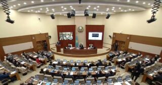 Мажилис Казахстана провел парламентские слушания по результатам расследования январских событий