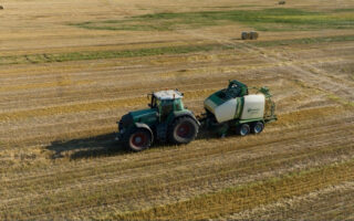 МСХ Казахстана планирует распределять по нормам расхода на 1 га дизтопливо фермерам