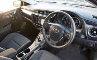 В январе 2023 года казахстанцы купили свыше 10 000 авто