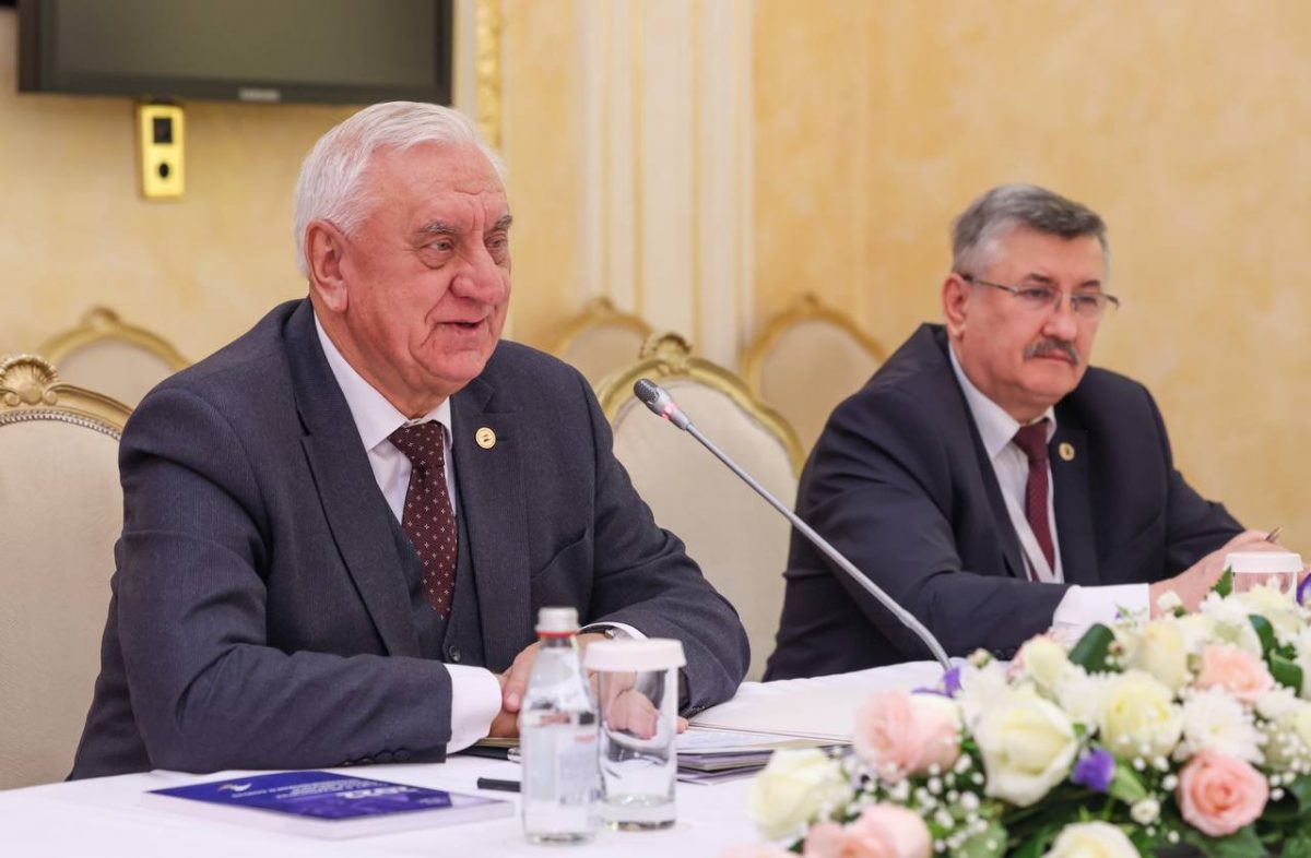 Фото: пресс-служба Премьер-министра. Михаил Мясникович