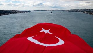 В МИД казахстанцев в Турции просят заранее заявить участии на выборах депутатов