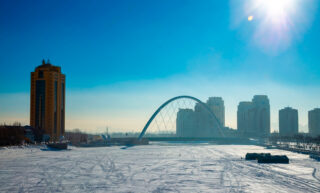 В пятницу, 17 февраля, в Астане и Алматы возможен снег, в Шымкенте будет дождь