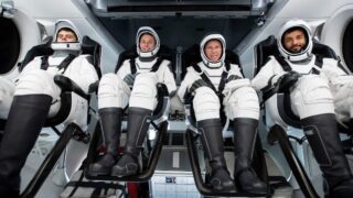 Запуск миссии NASA SpaceX Crew-6 отложен из-за проблем с наземными системами
