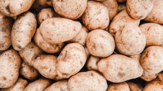 Жумангарин призвал не паниковать из-за продукции, ее достаточно