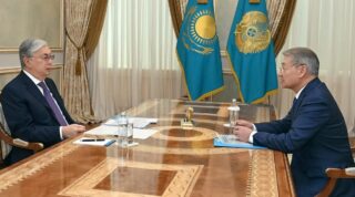 Ахметов рассказал Токаеву о достижениях ВКО в социально-экономическом развитии