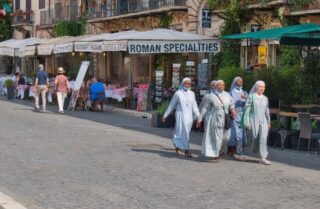 COVID-19: В Италии новые случаи снизились на 9,4%, смертность снизилась на 6,6%