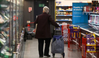 Цены на продукты в Британии достигли самого высокого уровня за 18 лет