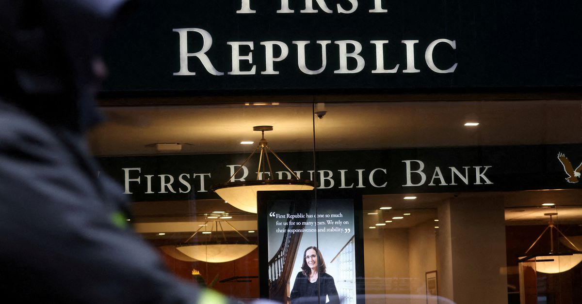 Фото: Reuters. Группа из 11 крупнейших банков США заявила о выделении $30 млрд First Republic. Важные новости на 17 марта 2023 года