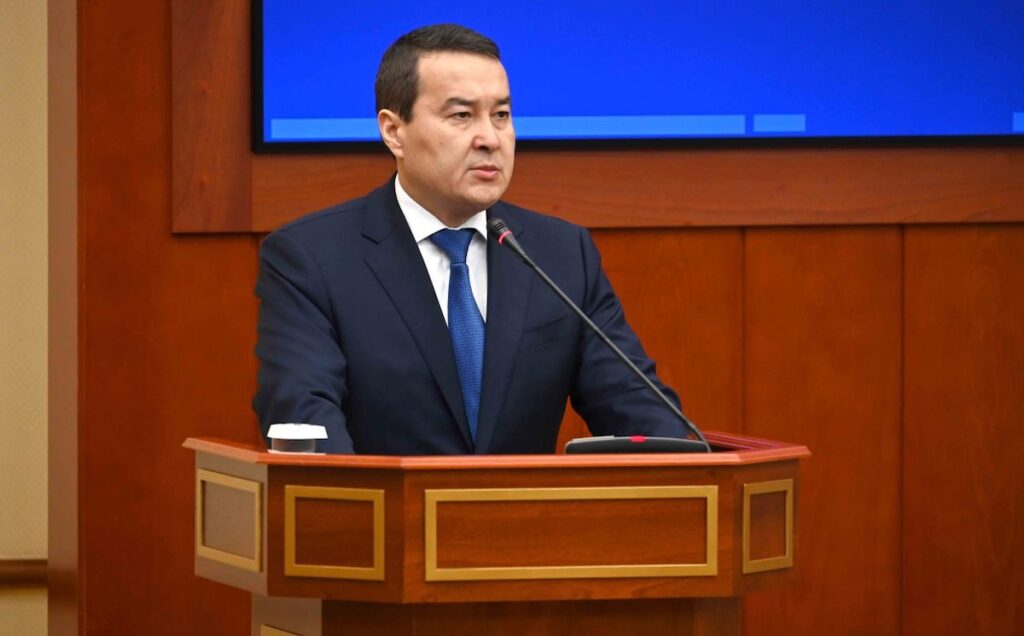 Смаилов выступает в Сенате
