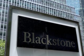 Инвестиционная компания Blackstone объявила дефолт по CMBS на $562 млн