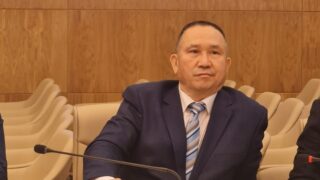 ОСДП сомневается в способности кабмина Смаилова решить проблемы страны