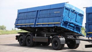 Под грузовым прицепом погиб 20-летний житель Семея