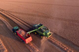 Чиновникам будут начислять штрафы за использование сельхозземель Казахстана иностранцами