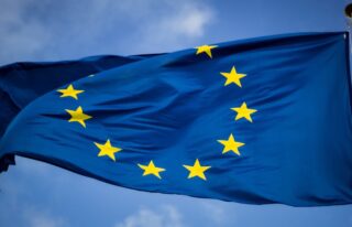 Президент Бундесбанка: ЕЦБ должен продолжать повышать базовую ставку для борьбы с инфляцией