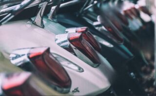 Продажи новых автомобилей в феврале выросли на 69%