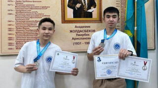 Школьник из Семея получил приз на международном конкурсе за оптимизацию процесса приготовления кумыса