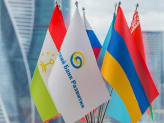 Премьер-Министр Олжас Бектенов провел заседание Совета Евразийского банка развития
