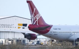 «Надежный союзник» Virgin Orbit и провалившийся спасительный план на 200 миллионов долларов