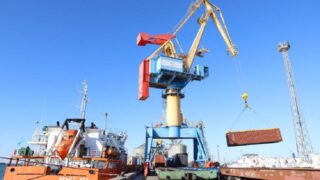 Актауский торговый порт может получить статус международного значения