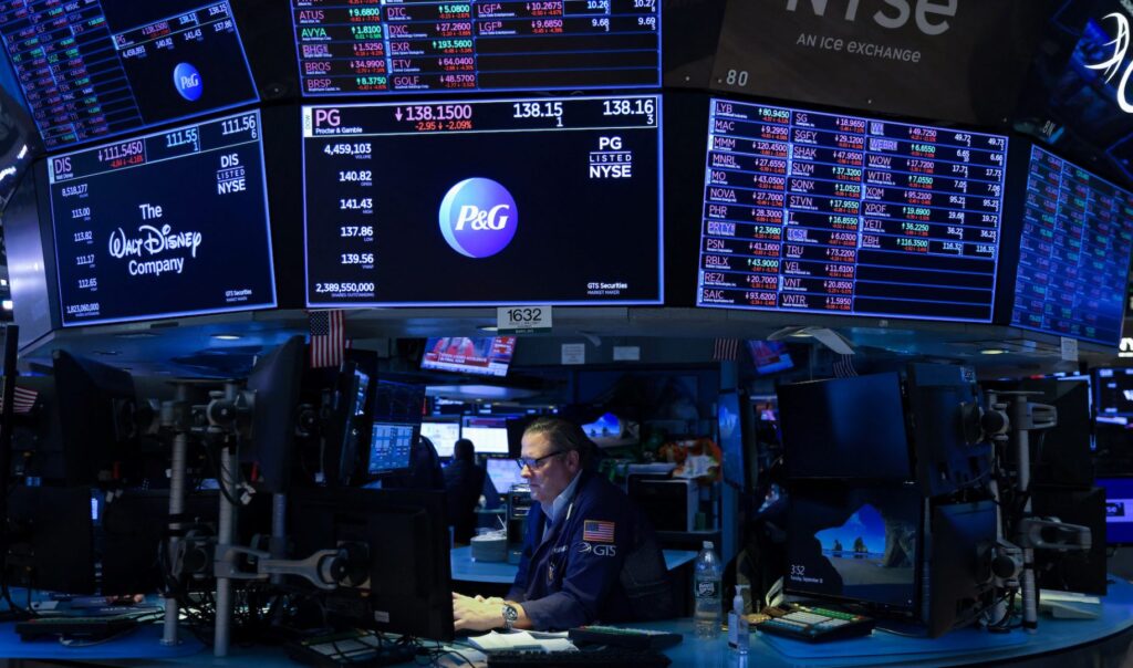 File Photo: REUTERS/Andrew Kelly