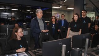 Глава государства Токаев посетил телеканал Jibek Joly