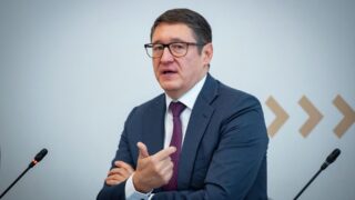 Глава Минэнерго не исключает попытку опротестовать итоги тендера за счет нефтяников