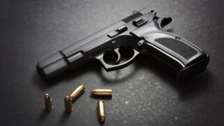 Казахстанцы сдали полиции более 600 единиц оружия 