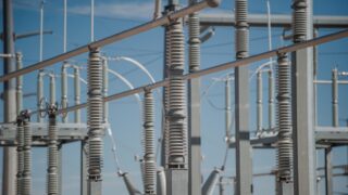 ЛЭП длиной 460 километров Экибастузская-Агадырь отключилась из-за сильного ветра, метели и снега