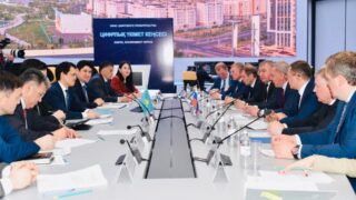 Мусин обсудил с главой Роскосмоса создание космического ракетного комплекса «Байтерек»