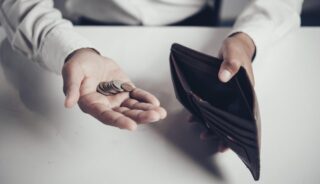 Уровень бедности в Казахстане в 2022 году составил 5,2%