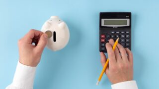 «Подарок» с подвохом. Что будет с льготами и выплатами в Казахстане?