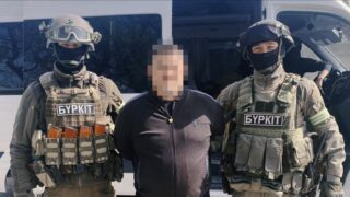 В Таразе правоохранители пресекли деятельность ОПГ, которая вымогала деньги у предпринимателей