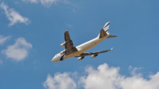 Boeing увеличит производство лайнеров 787 Dreamliner до четырех в месяц