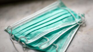 Число новых заражений COVID-19 в Китае могут достигнуть 65 млн в месяц