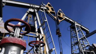 Цены на нефть растут, в ожидании макроэкономических результатов