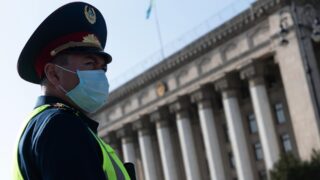 Депутаты объяснили причину отмены уголовной ответственности за оскорбление Назарбаева